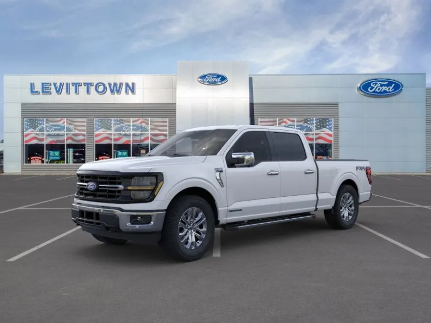 2025 Ford F-150 XLT photo 1