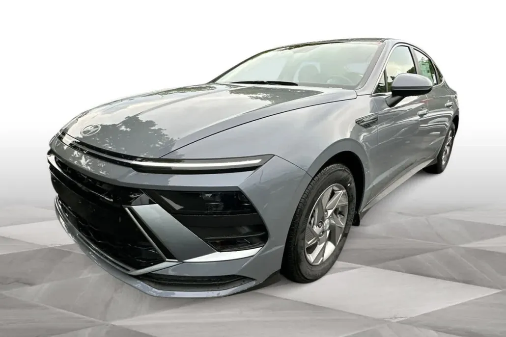 2026 Hyundai Sonata SE photo 1