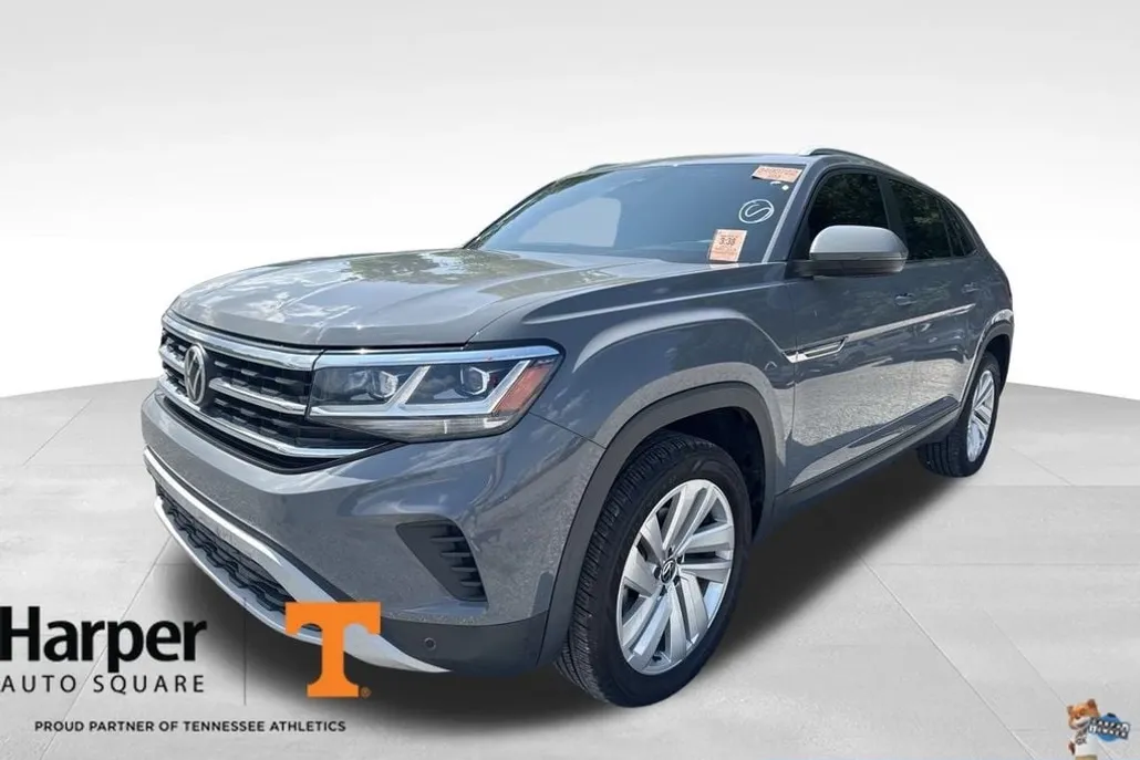 2021 Volkswagen Atlas Cross Sport V6 SE Technology photo 1