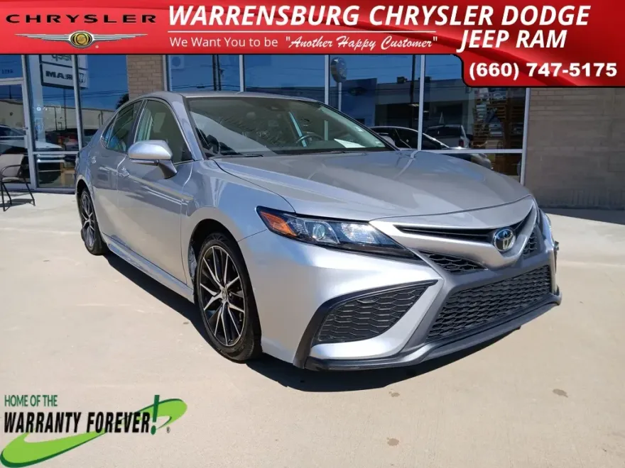 2023 Toyota Camry SE photo 1