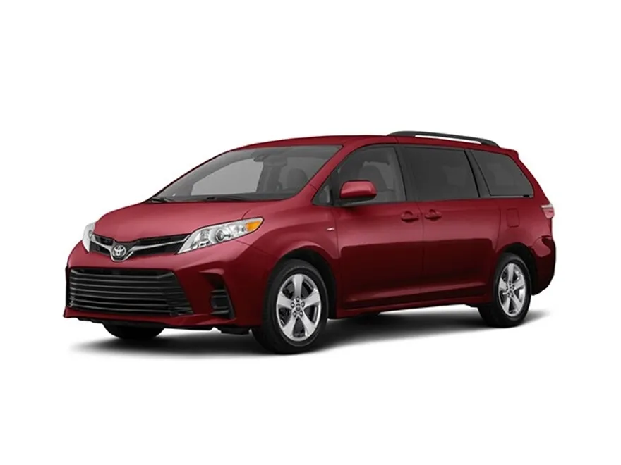 2018 Toyota Sienna LE photo 1