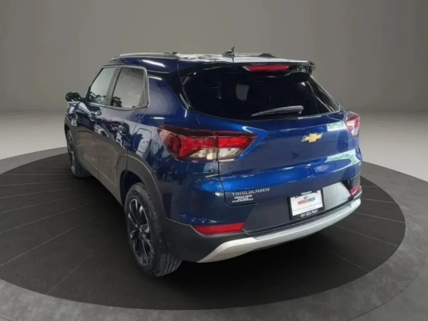 2022 Chevrolet Trailblazer LT photo 1