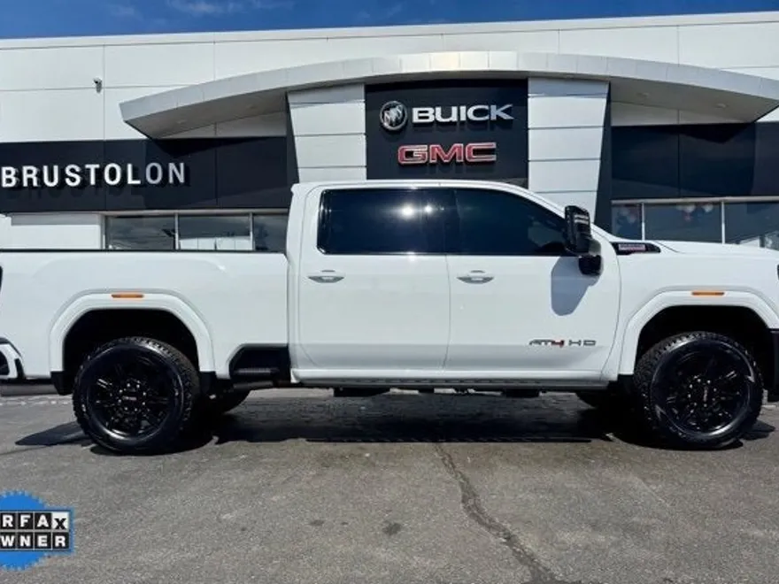 2025 Gmc Sierra 2500 HD AT4 photo 1