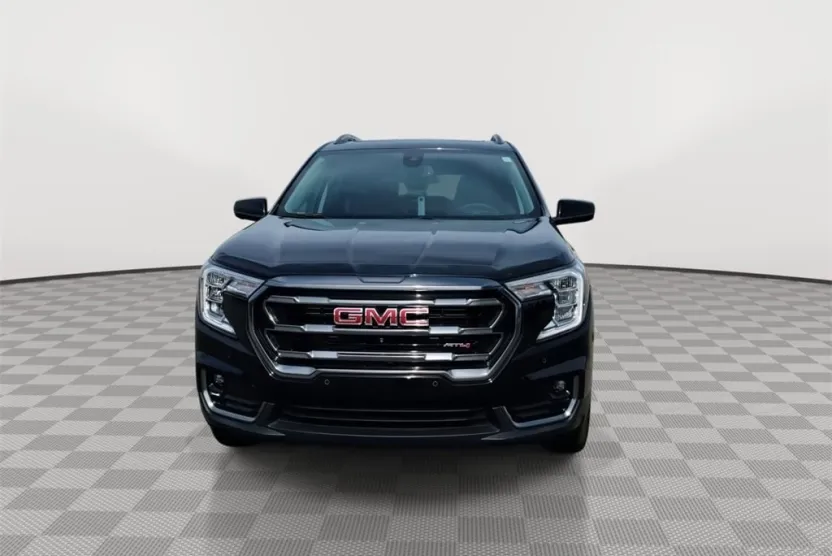 2024 Gmc Terrain AT4 photo 1