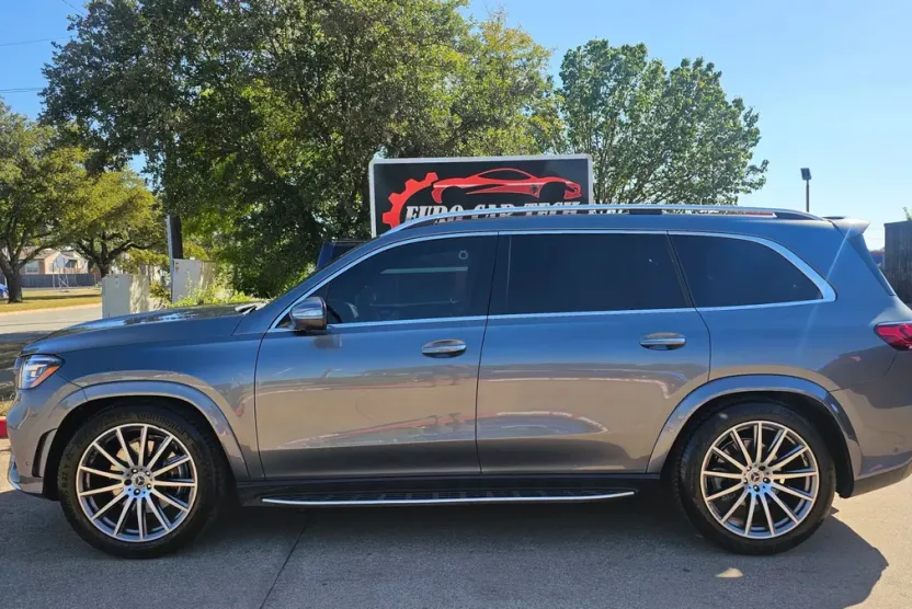 2022 Mercedes Benz GLS 450 4MATIC photo 1