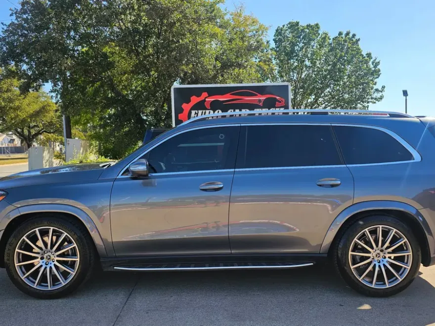 2022 Mercedes Benz GLS 450 4MATIC photo 1