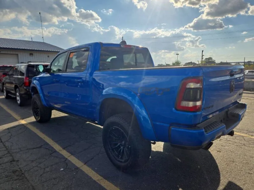 2022 Ram 1500 Sport photo 1