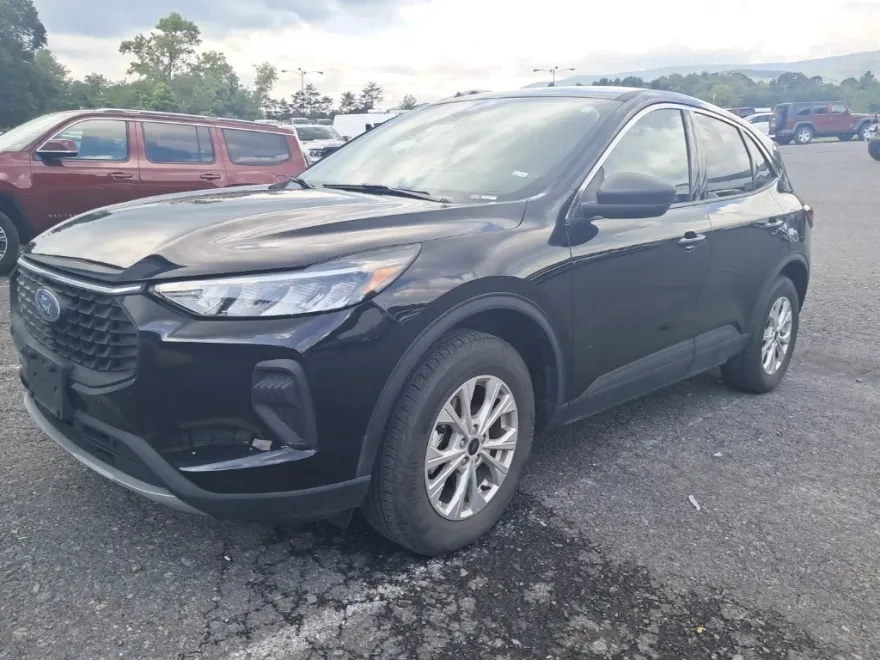 2024 Ford Escape Active photo 1