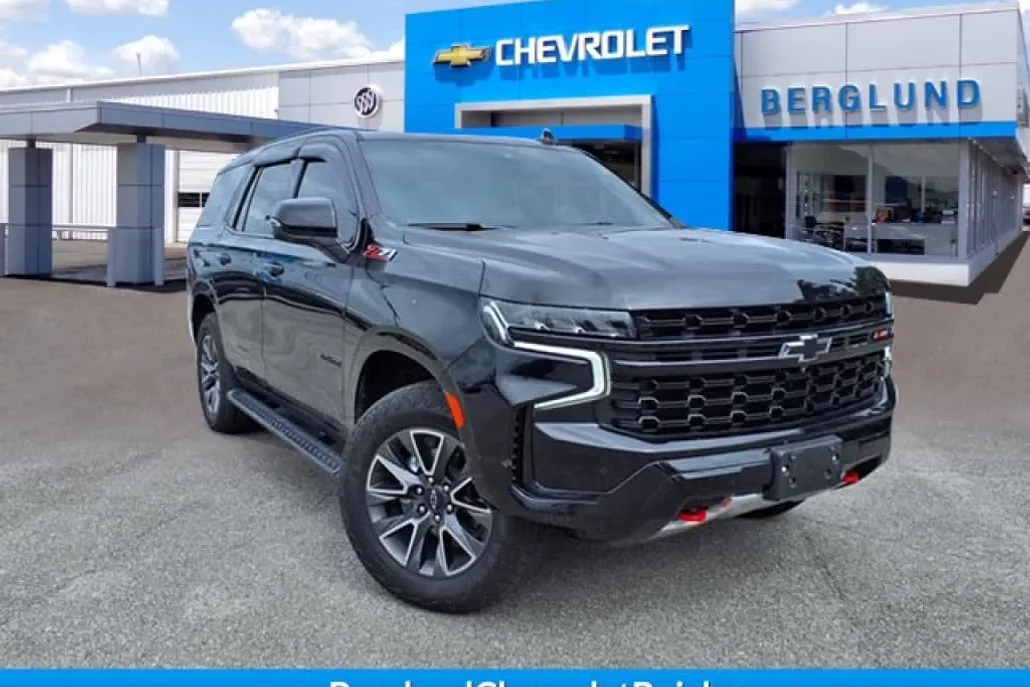 2023 Chevrolet Tahoe Z71 photo 1