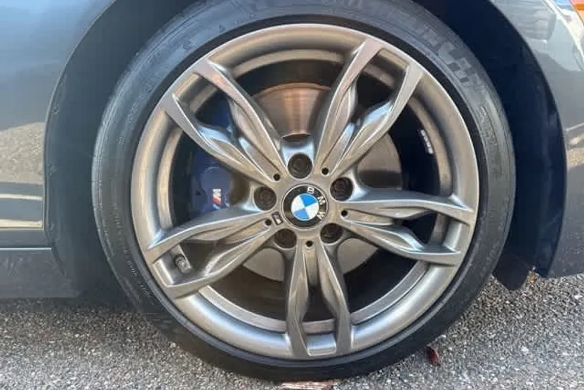 2016 Bmw M235i 2-Series photo 1