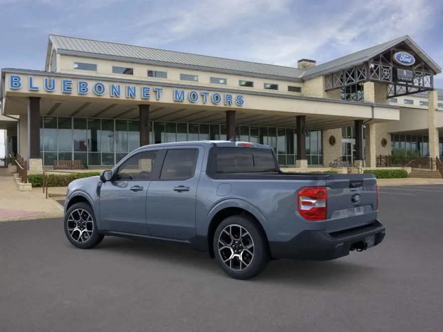 2025 Ford Maverick Lariat photo 1