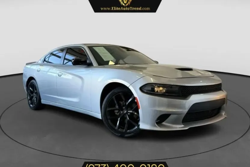 2022 Dodge Charger SXT photo 1