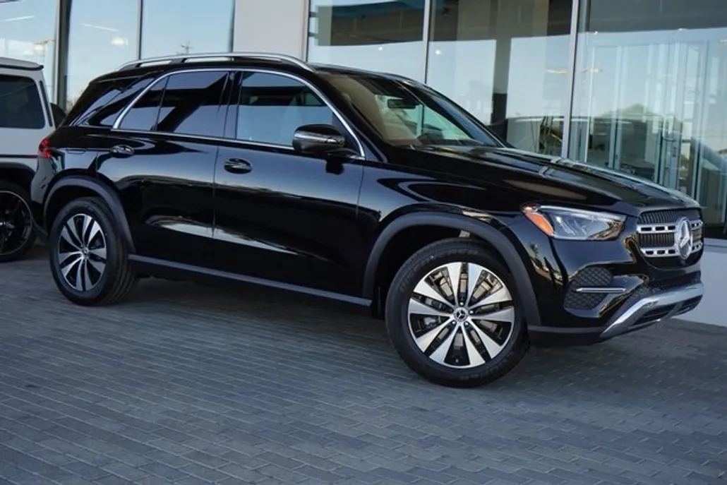 2025 Mercedes Benz GLE 350 4MATIC photo 1