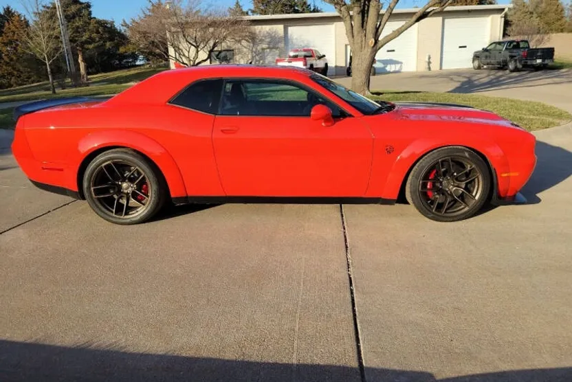2020 Dodge Challenger SRT8 Hellcat Redeye Widebody photo 1