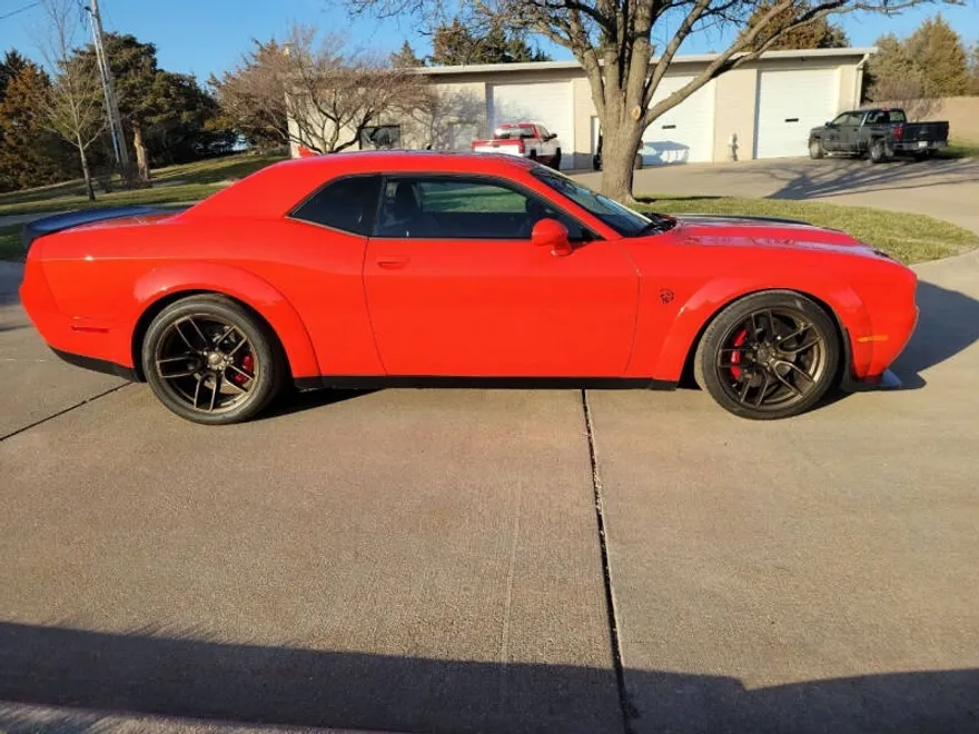 2020 Dodge Challenger SRT8 Hellcat Redeye Widebody photo 1