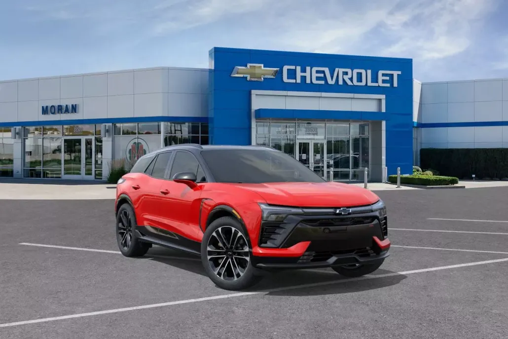 2026 Chevrolet Blazer EV photo 1