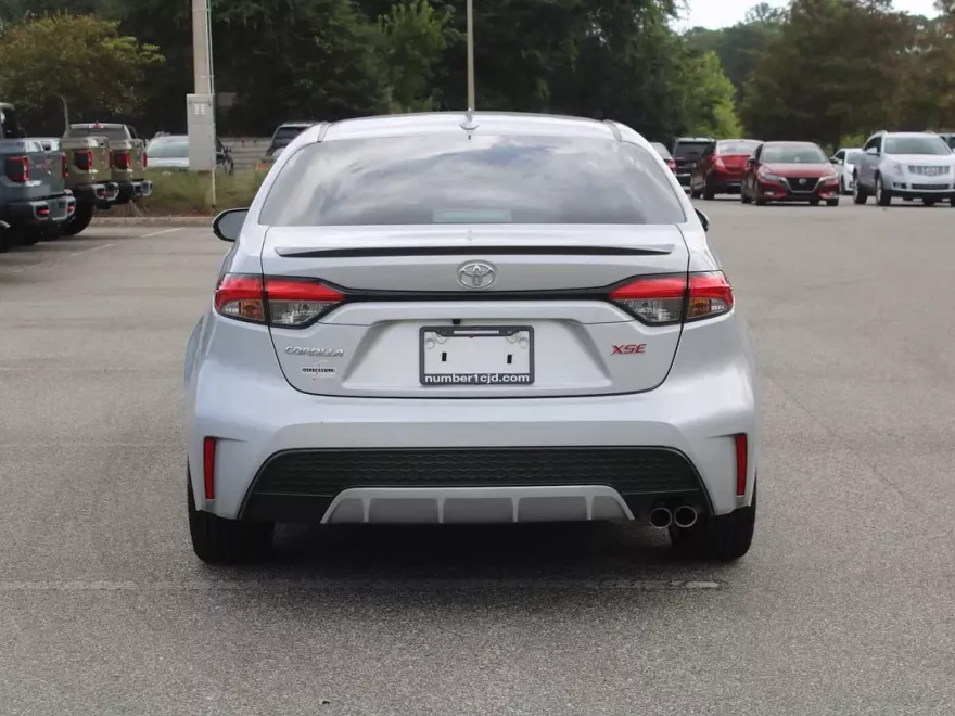 2022 Toyota Corolla XSE photo 1