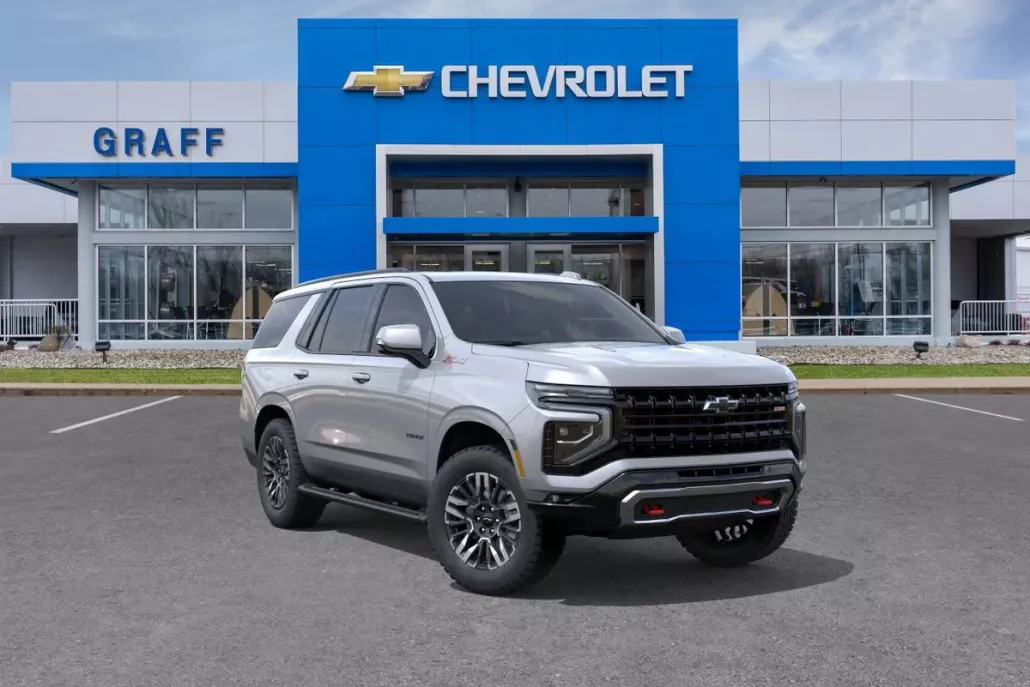 2025 Chevrolet Tahoe Z71 photo 1