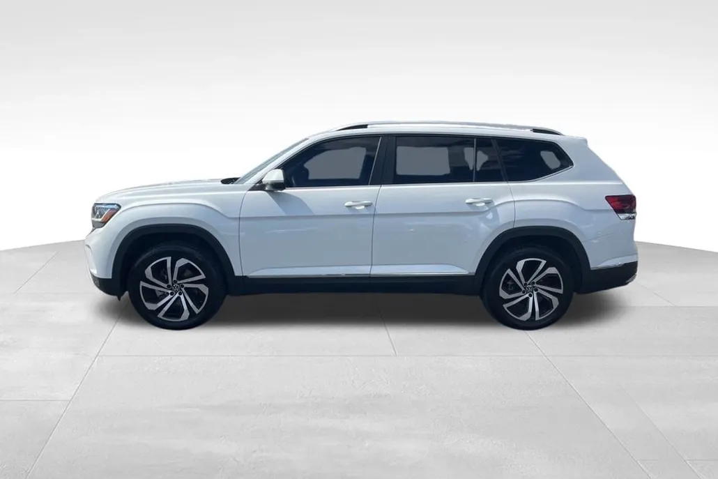 2023 Volkswagen Atlas V6 SEL photo 1