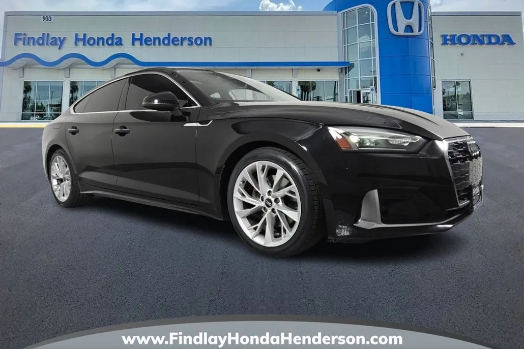 2021 Audi A5 40 Premium Quattro photo 1