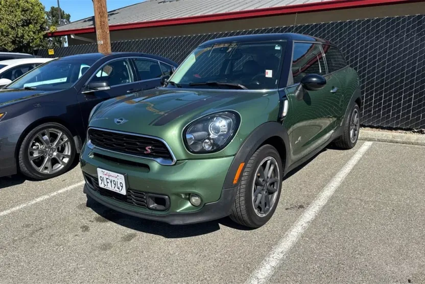 2015 Mini Paceman ALL4 John Cooper Works S photo 1