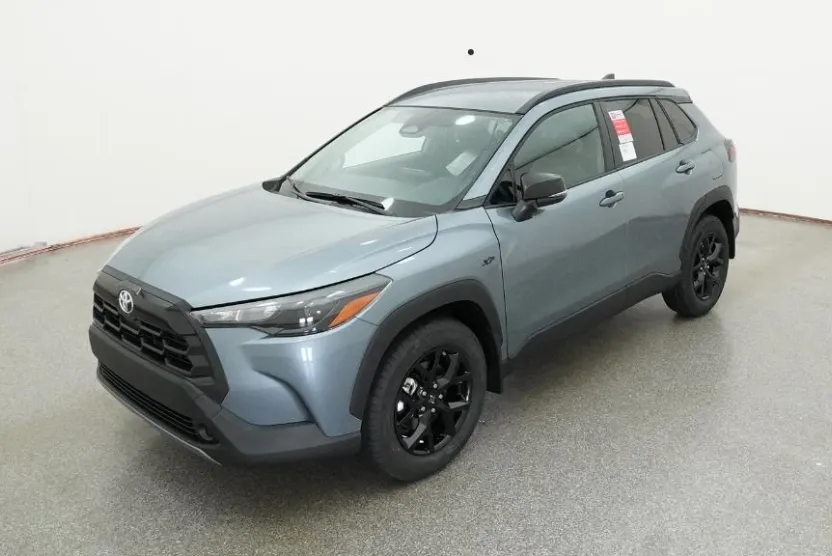 2026 Toyota Corolla Cross LE photo 1