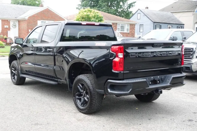 2022 Chevrolet Silverado 1500 Custom Trail Boss photo 1
