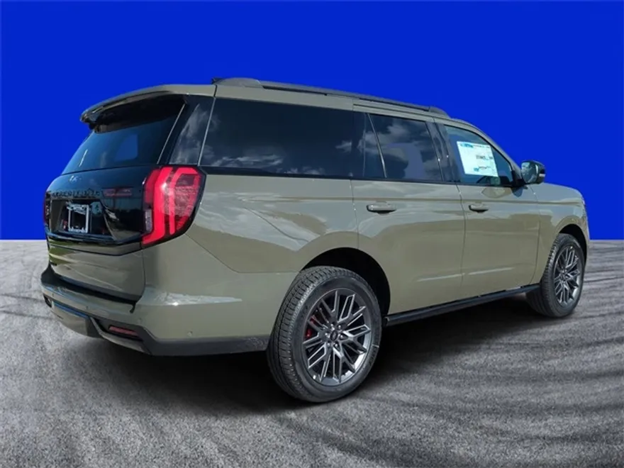 2025 Ford Expedition Platinum photo 1