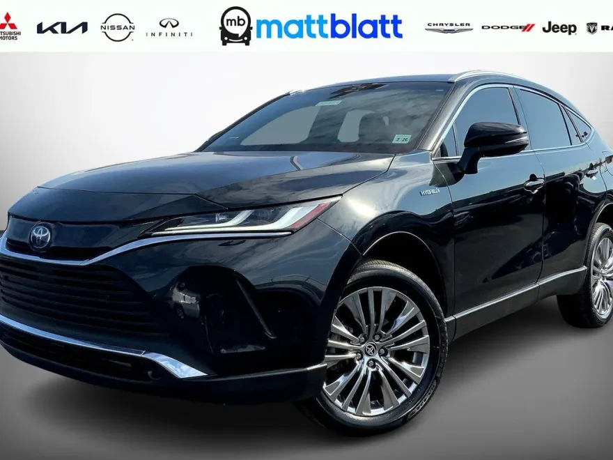2021 Toyota Venza XLE photo 1