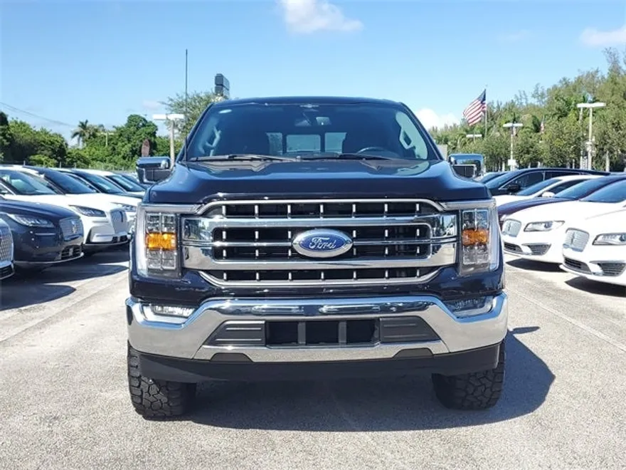 2023 Ford F-150 Lariat photo 1