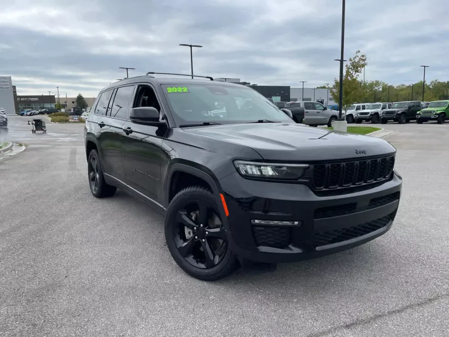 2022 Jeep Grand Cherokee Limited photo 1