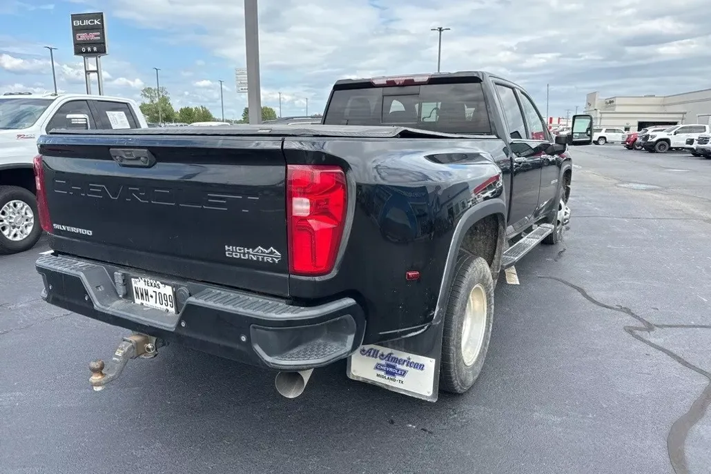 2020 Chevrolet Silverado 3500HD High Country photo 1