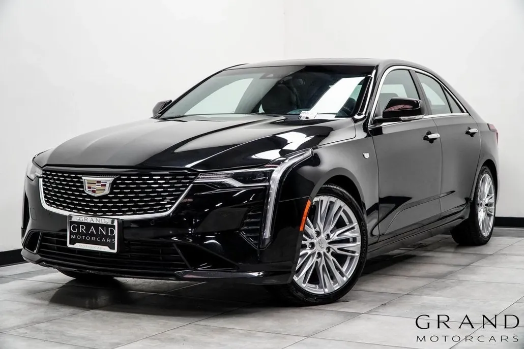 2023 Cadillac CT4 Premium Luxury photo 1