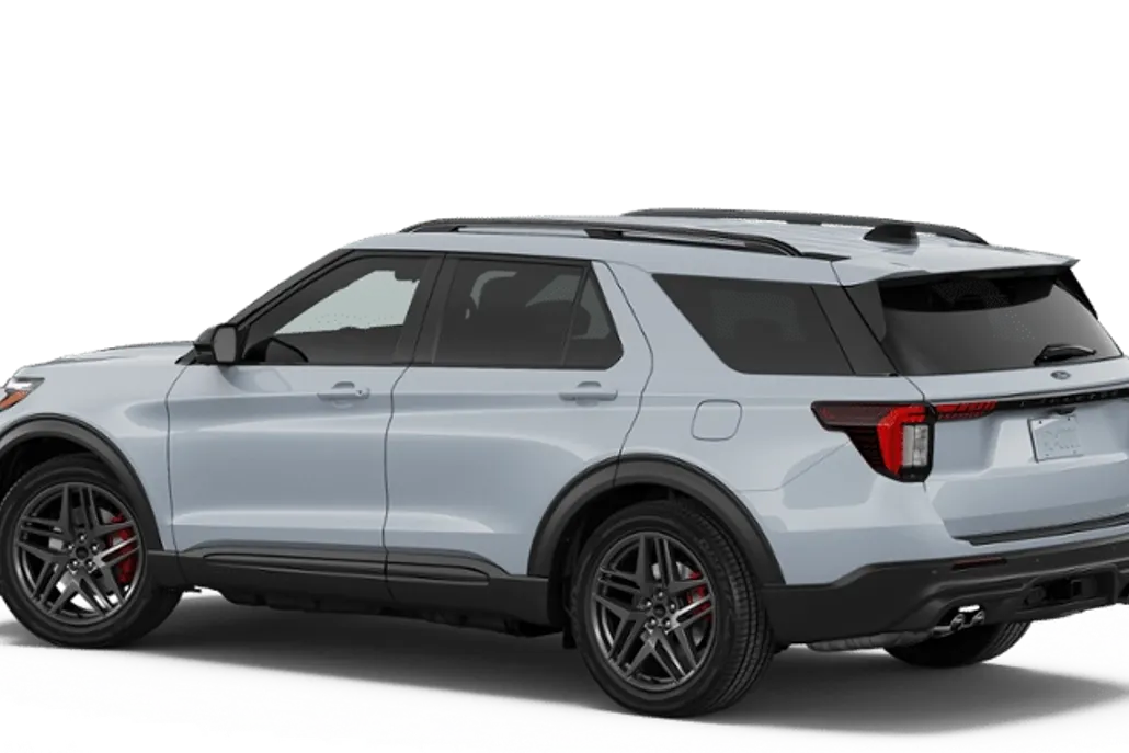 2026 Ford Explorer ST photo 1
