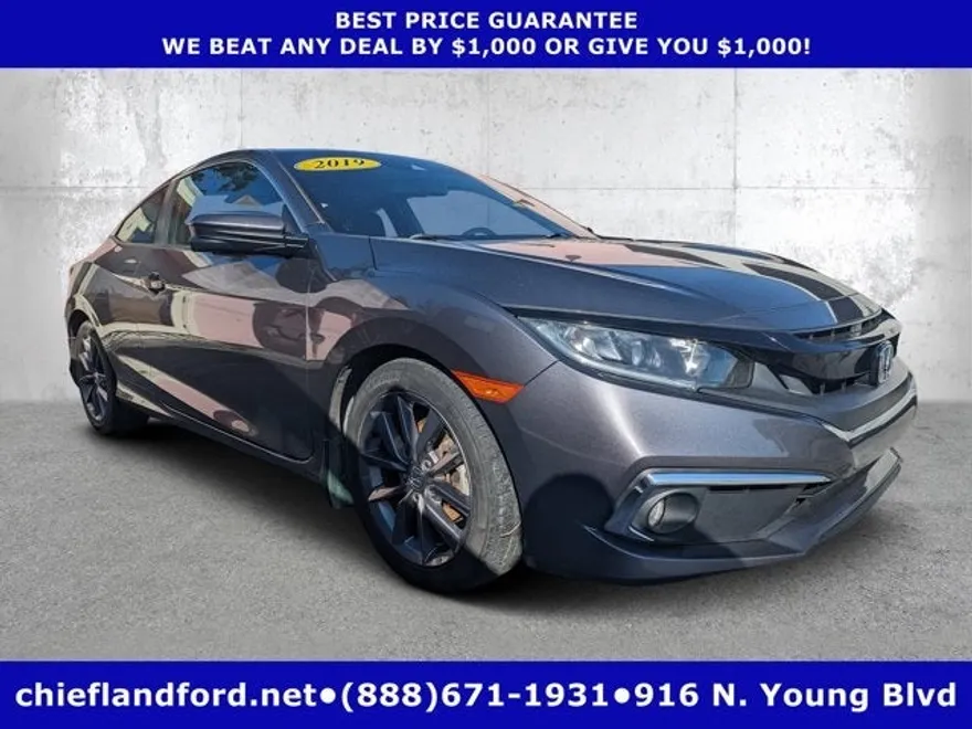 2019 Honda Civic EX photo 1