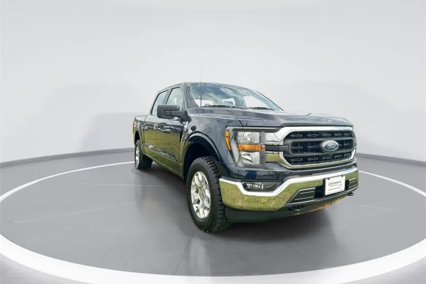 2023 Ford F-150 XLT photo 1