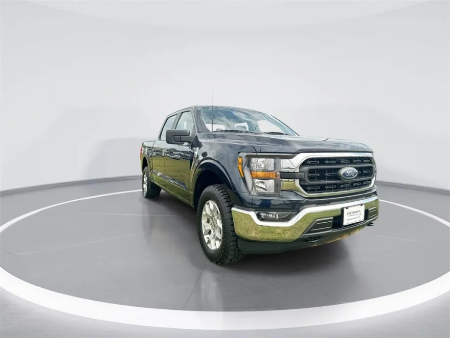 2023 Ford F-150 XLT photo 1