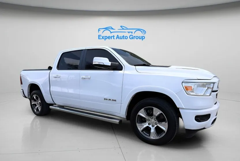 2022 Ram 1500 Laramie photo 1