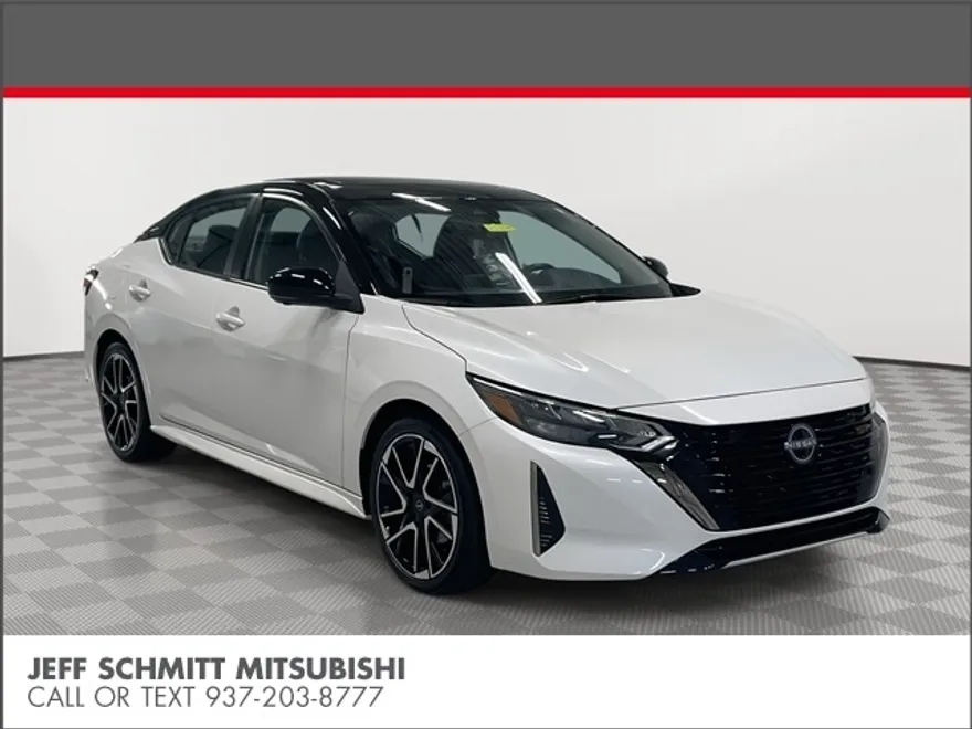 2024 Nissan Sentra SR photo 1
