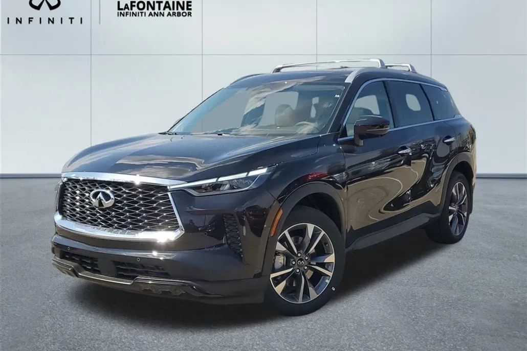2025 Infiniti QX60 Luxe photo 1