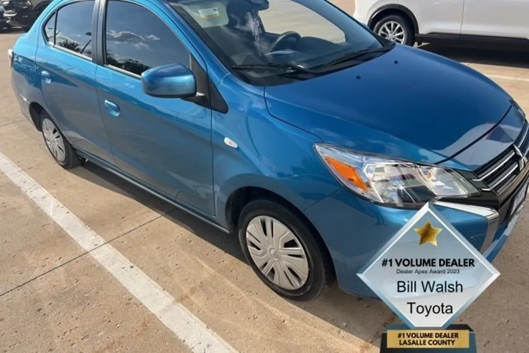 2023 Mitsubishi Mirage G4 ES photo 1