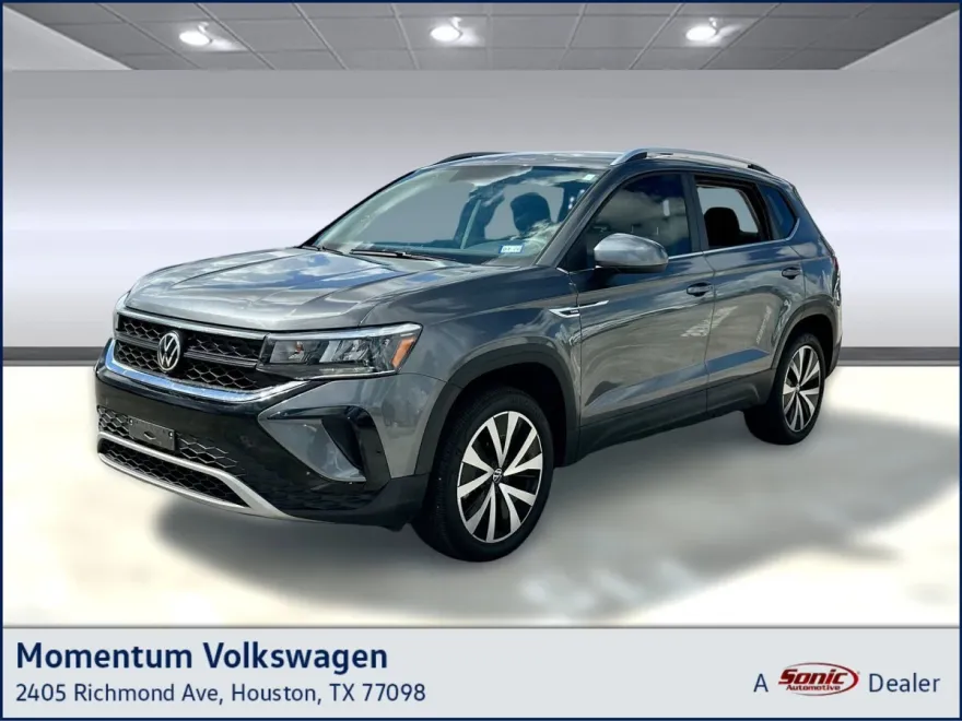 2022 Volkswagen Taos SE photo 1