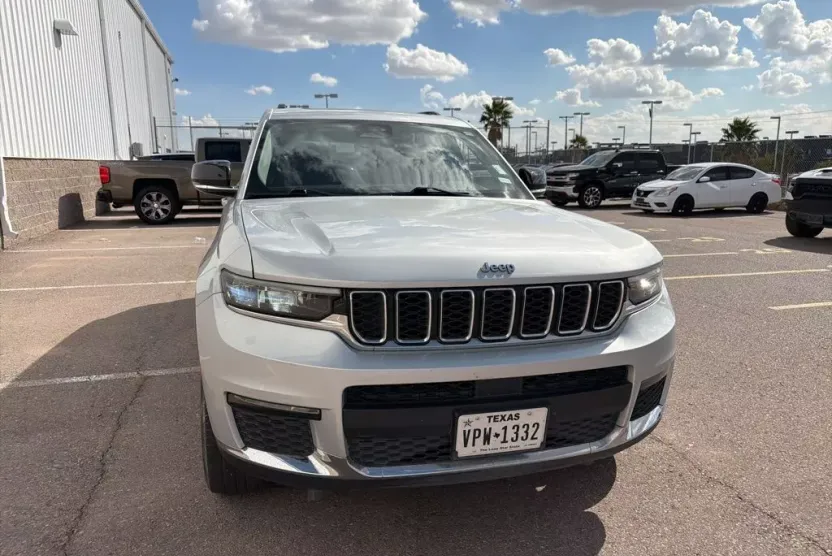 2021 Jeep Grand Cherokee Limited photo 1