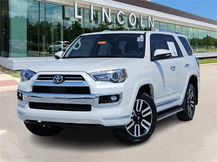2024 Toyota 4Runner Limited photo 1