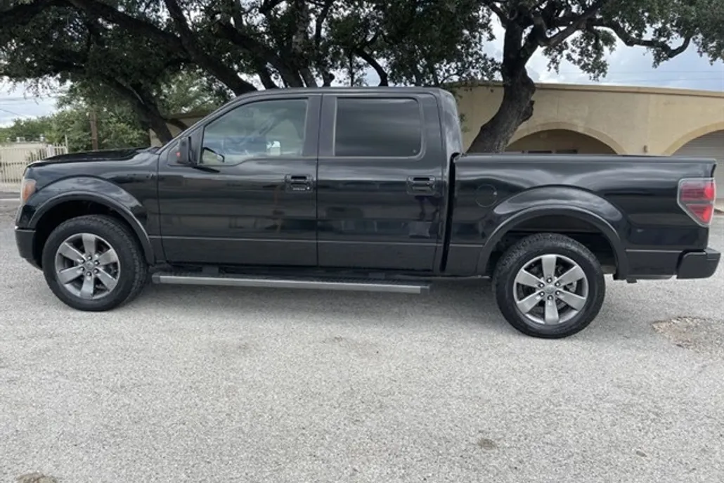 2012 Ford F-150 photo 1