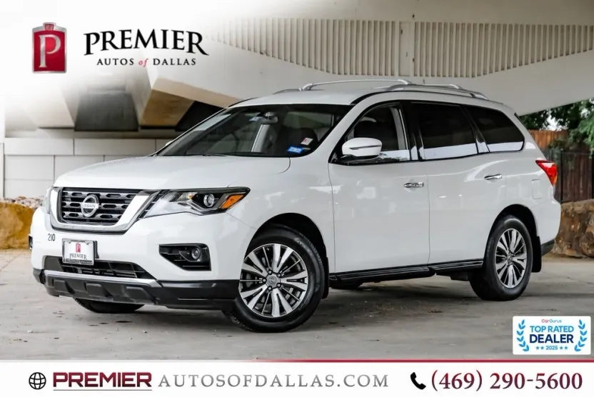 2018 Nissan Pathfinder S photo 1