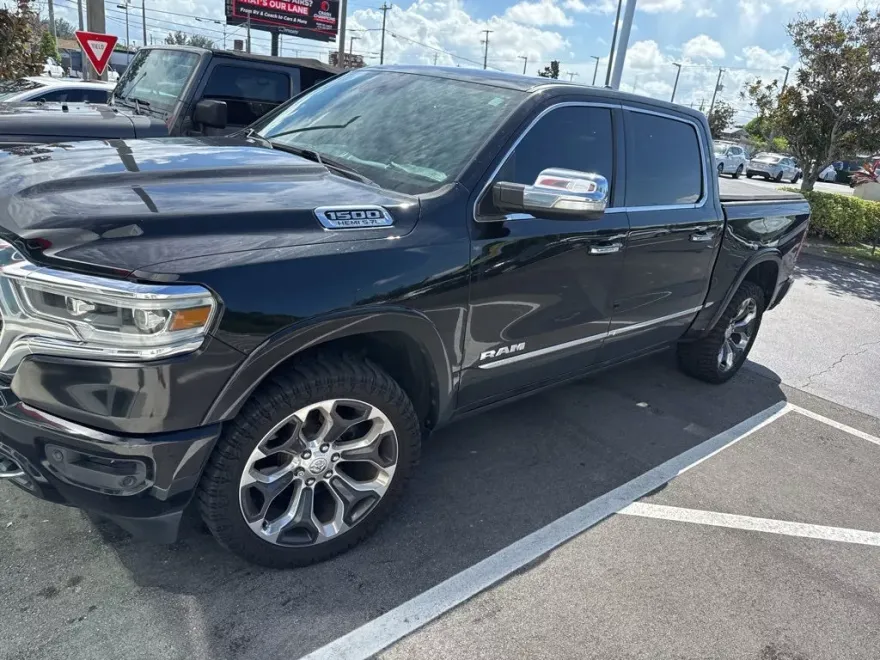 2019 Ram 1500 Limited photo 1