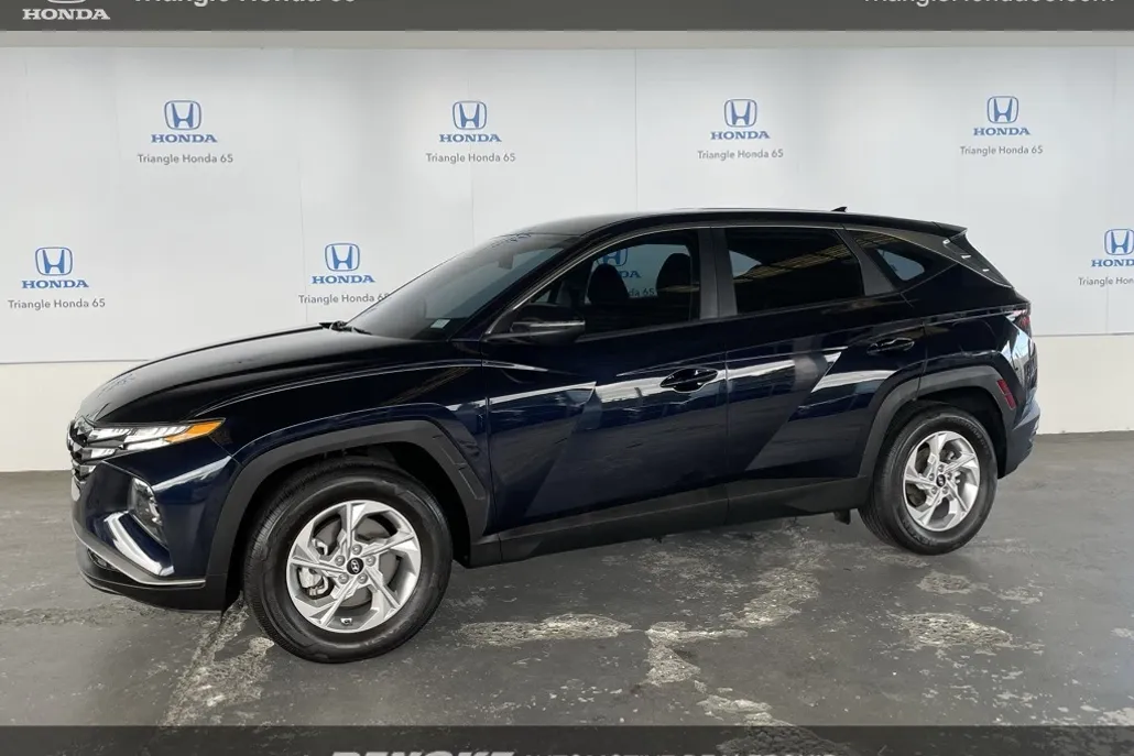2023 Hyundai Tucson SE photo 1