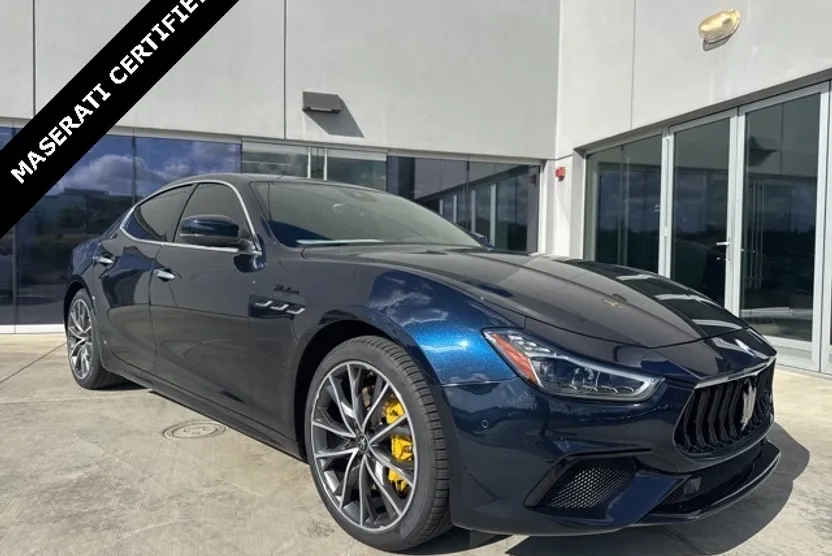 2023 Maserati Ghibli Modena Q4 photo 1