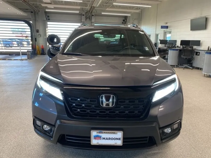 2021 Honda Passport Touring photo 1